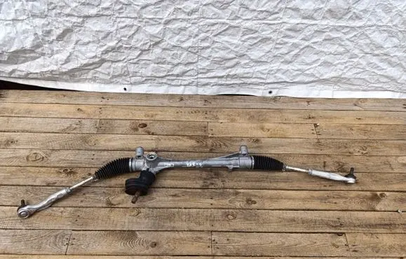 Toyota Yaris XP210 Steering rack 45510
