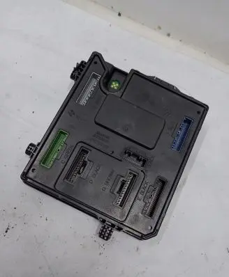 Renault Megane III Comfort/convenience module 284B18225R