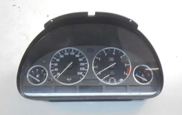 BMW 5 E39 Speedometer (instrument cluster) 8381195