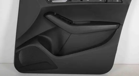 Audi Q5 SQ5 Front door card panel trim 8R2867106