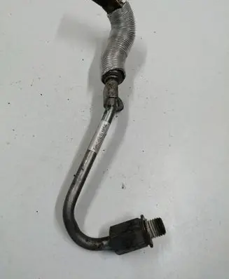Coolant pipe/hose