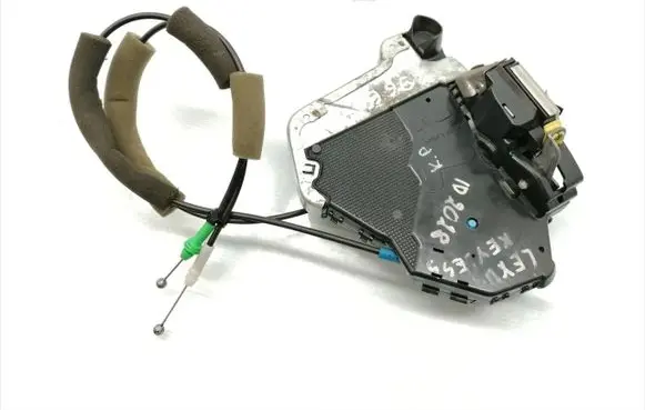 Lexus IS 220D-250-350 Front door lock 8C2820 A046693