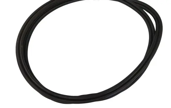 Volvo S90, V90 Rear door rubber seal (on body) 