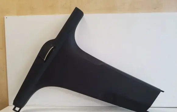 (B) pillar trim (bottom)