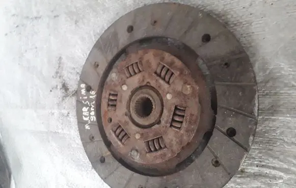 Mitsubishi Carisma Clutch pressure plate 