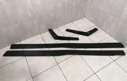 BMW M4 F82 F83 Side skirt rear trim