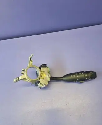 Mercedes-Benz B W245 Indicator stalk A1695450210