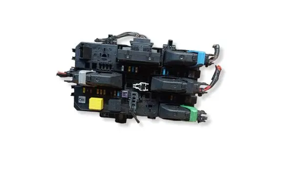 Opel Astra G Fuse module 13220831 24453850 5KD00866953