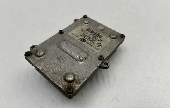 Mercedes-Benz E W211 Xenon control unit/module A0038206026 5DK00827905