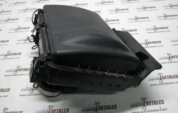 Toyota Prius (XW20) Air filter box 1001406970