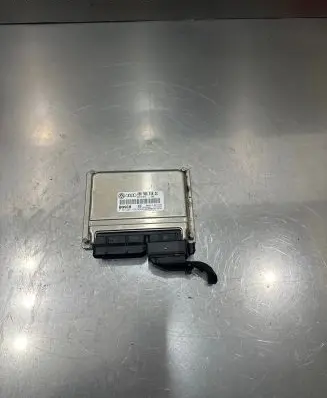 Audi A6 S6 C5 4B Engine control unit/module 4B0906018DC 26SA7869 0261207636