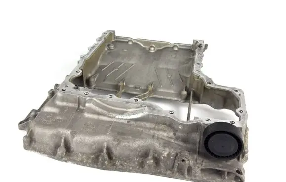 Porsche Cayenne (9Y0 9Y3) Oil sump 06m103805af
