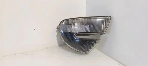 Alfa Romeo 147 Front indicator light 46756280 B318 1878