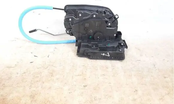 Mini Cooper Countryman F60 Front door lock 7281937 51217281937