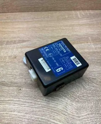 Toyota Prius (XW20) Door control unit/module 8974147100 61B173000 Used