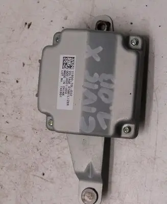 Honda Civic X Voltage converter/converter module 31600TGLE02