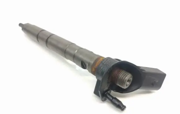 Audi A6 S6 C6 4F Fuel injector 059130277AJ 0445115054