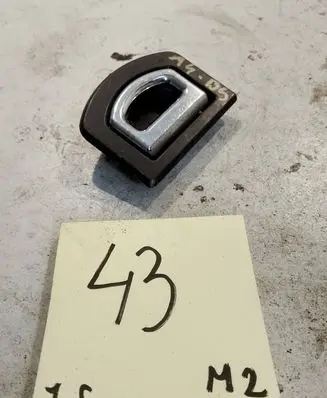 Audi A4 S4 B5 8D Front door interior handle 8D0837019