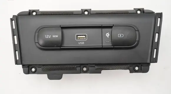 KIA Soul USB socket connector 84651J2052 96120K0110 96125M6110