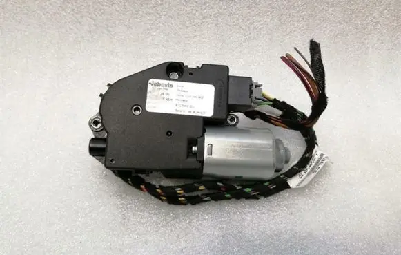 Mercedes-Benz ML W166 Sunroof motor/actuator A1669069600
