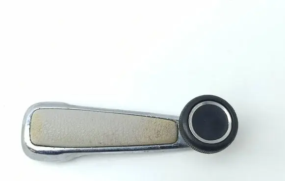 Mercedes-Benz COMPAKT W115 Front door window winding handle 