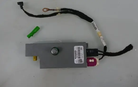 Volvo XC60 Aerial antenna amplifier 30761717