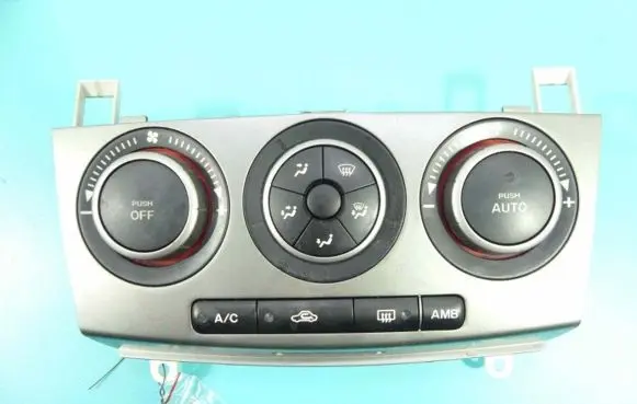 Mazda 3 I Climate control/heater control trim K1900BS3L IMPRK1332099