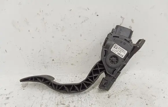 Ford S-MAX Accelerator throttle pedal 6G929F836JD 6PV009220
