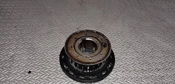 Citroen C5 Crankshaft pulley 