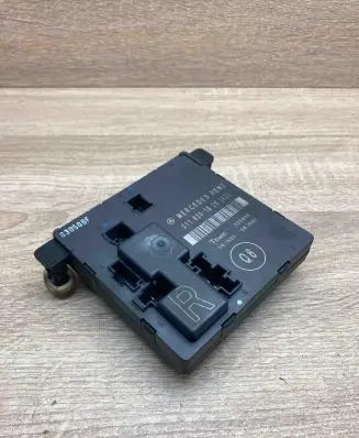 Mercedes-Benz E W211 Door control unit/module 2118201626 356806