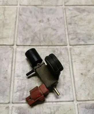 Valve vacuum