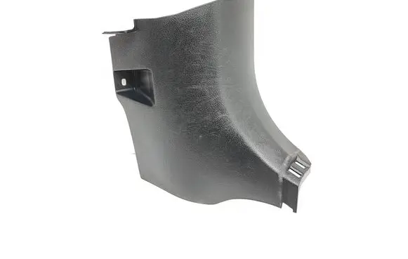 Foot area side trim