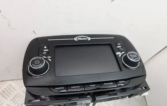 Fiat 500 Abarth Radio/CD/DVD/GPS head unit 07356536000 VP2