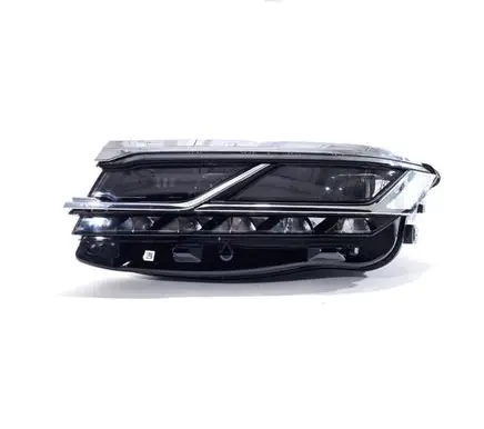 Volkswagen Touareg III Headlight/headlamp 761941081