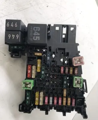 Volkswagen Golf VII Fuse module 5Q0937615C