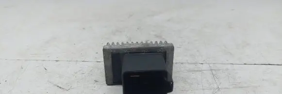 Renault Scenic II - Grand scenic II Glow plug pre-heat relay 7700115078 NAGARS