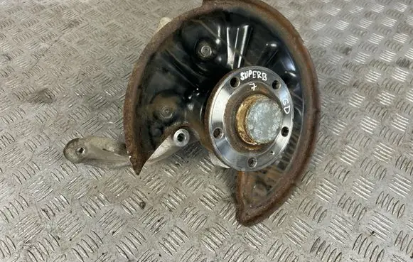 Skoda Superb B8 (3V) Rear wheel hub