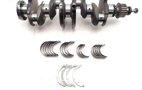 Ford Kuga I Crankshaft 30725118 G6DG