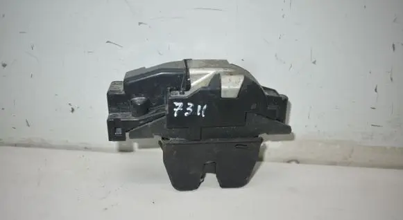 Citroen C5 Tailgate/trunk/boot lock/catch/latch 9660403980