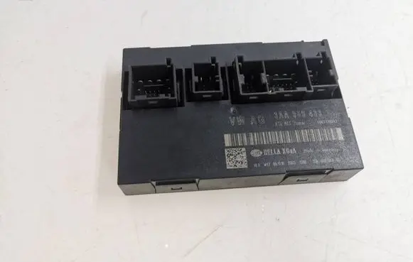 Volkswagen PASSAT B7 Comfort/convenience module 3AA959433