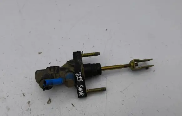 Toyota Corolla Verso AR10 Clutch master cylinder
