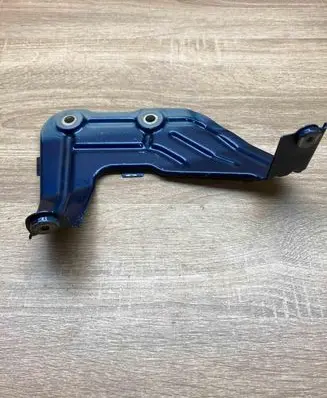 BMW X3 G01 Fender mounting bracket 7424677 297A