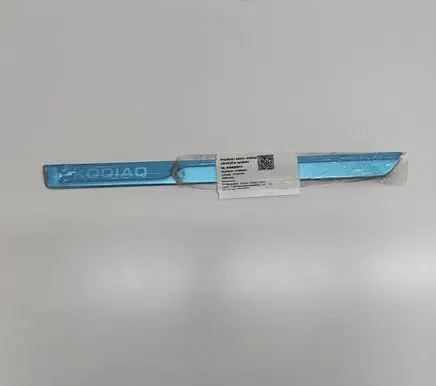 Skoda Kodiaq II Front sill trim cover 565853814