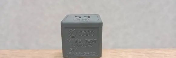 Audi A6 S6 C6 4F Other relay 141951253B V23134B52X227