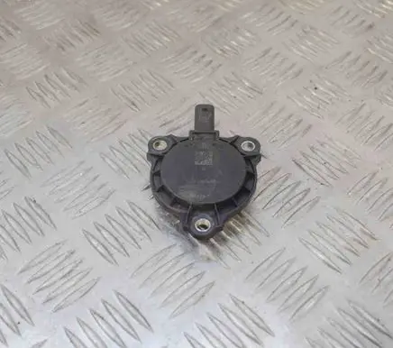 Mercedes-Benz C W204 Turbo solenoid valve A2761560490