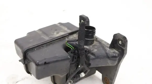 Volkswagen Golf Sportsvan Windshield washer fluid reservoir/tank 5G0955453L