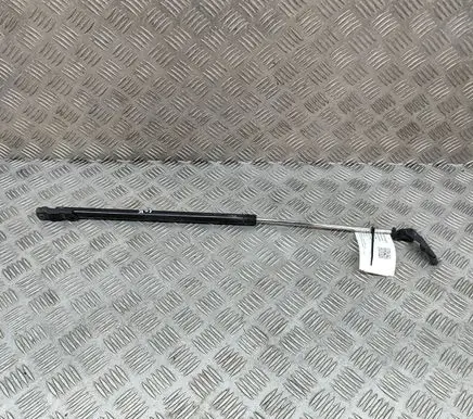 Toyota Supra A80 Tailgate/trunk strut/damper 6896019585
