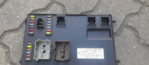 Ford Transit Central body control module 8C1T14A073CD 5WK48948N