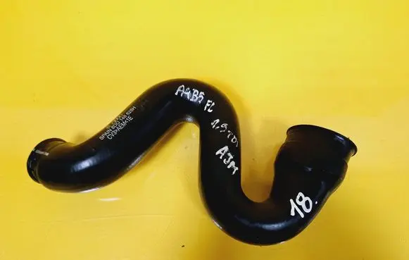 Audi A4 S4 B5 8D Intercooler hose/pipe 8D0145828H