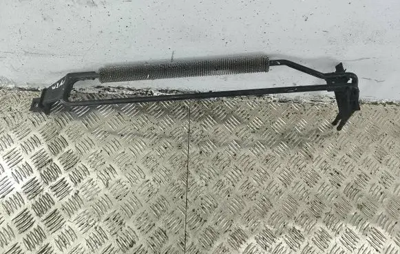 Mercedes-Benz E W211 Power steering radiator 50000372